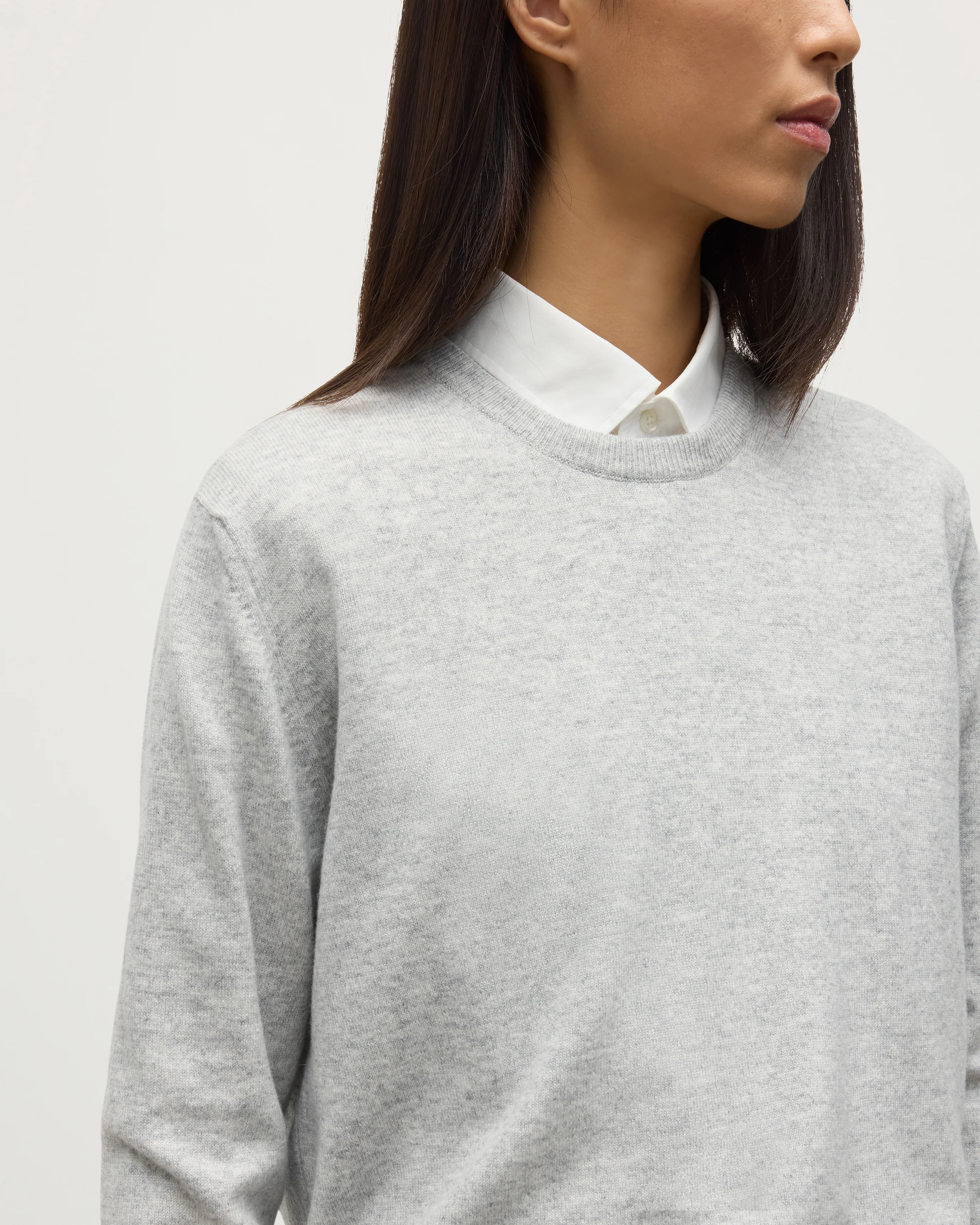 Lunan Pale Grey Classic Cashmere Crew Jumper - Image 6