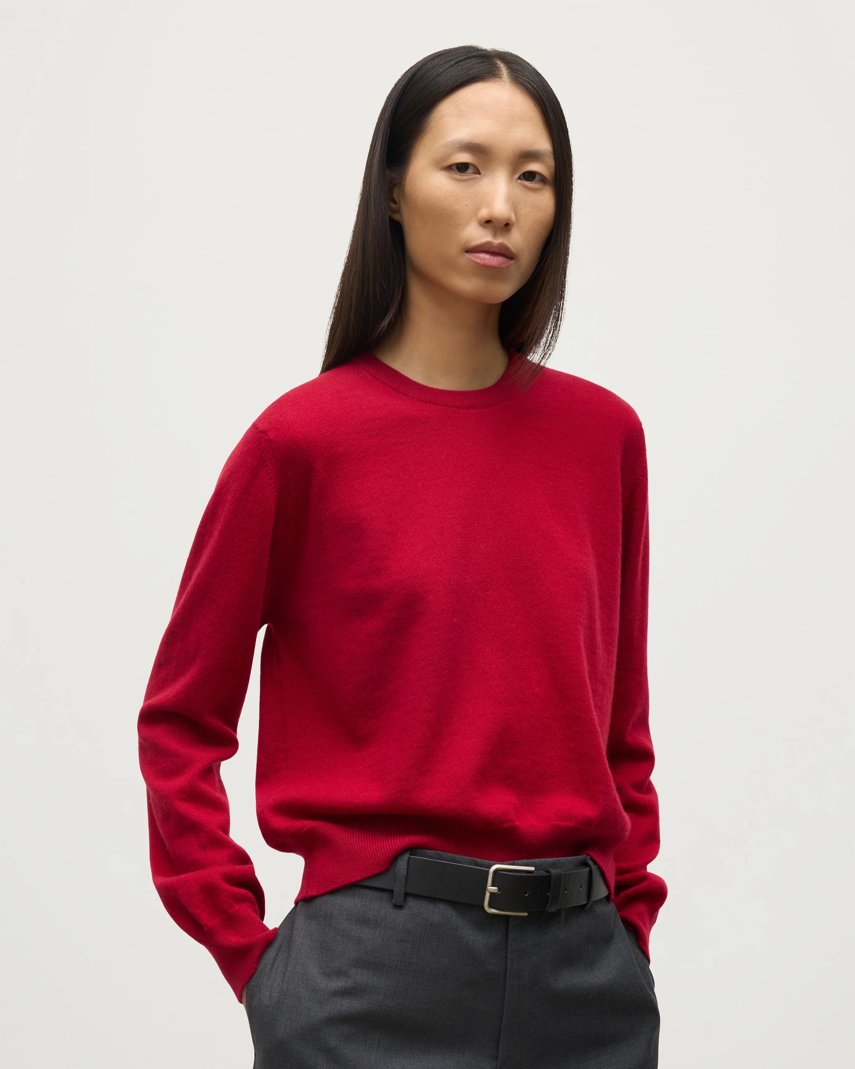 Lunan Classic Red Cashmere Crew Jumper - Image 3