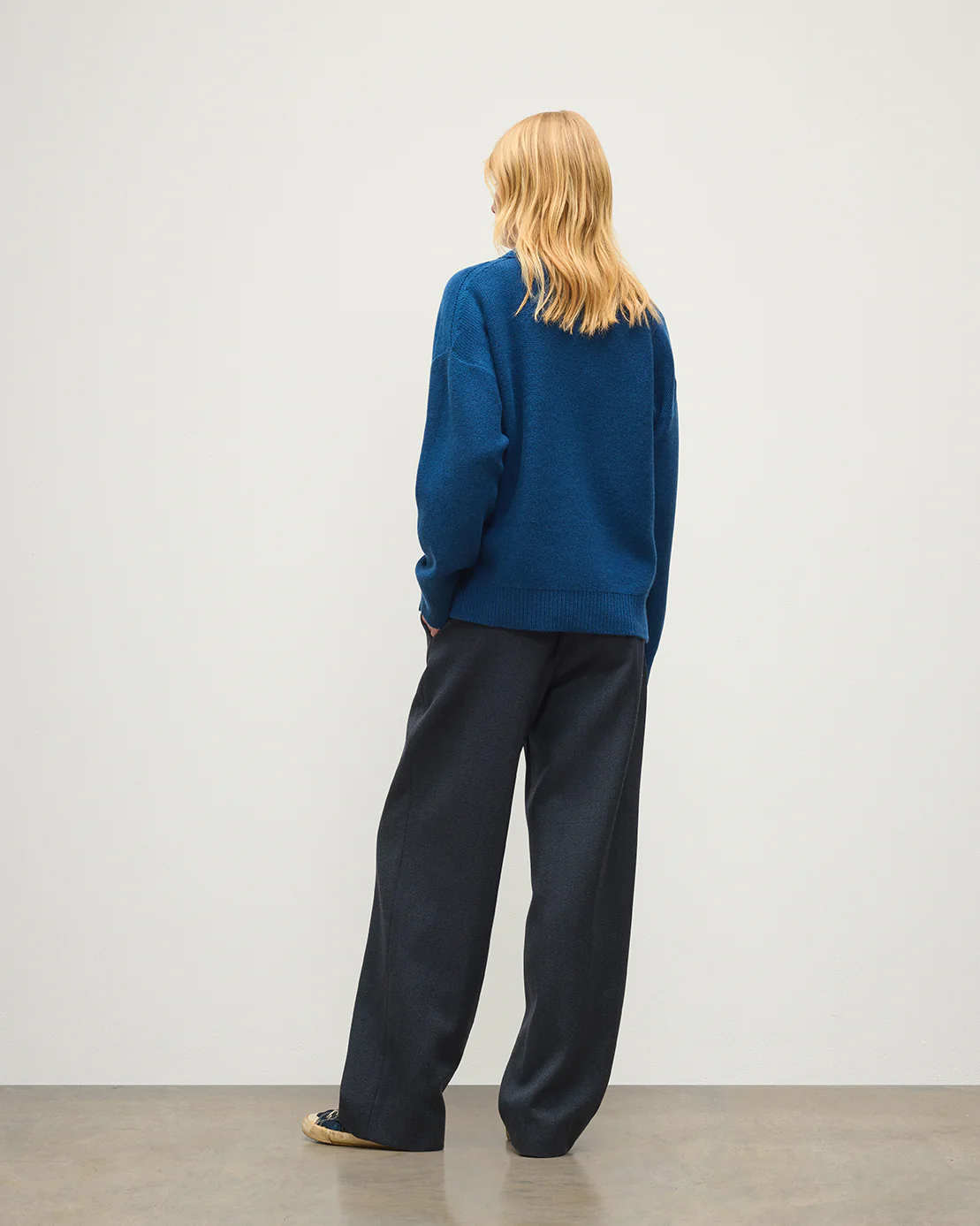 Maggie Reverse Stitch Blue Cashmere Jumper - Image 4
