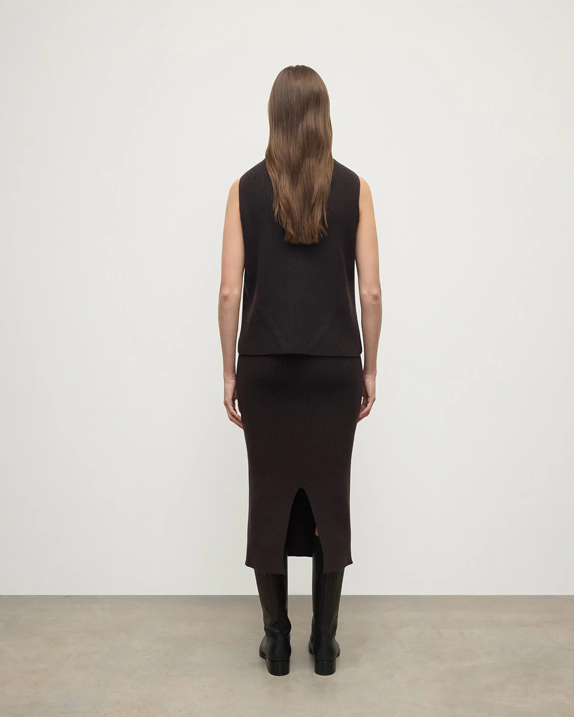 Cashmere Dark Brown Midi Skirt - Image 4