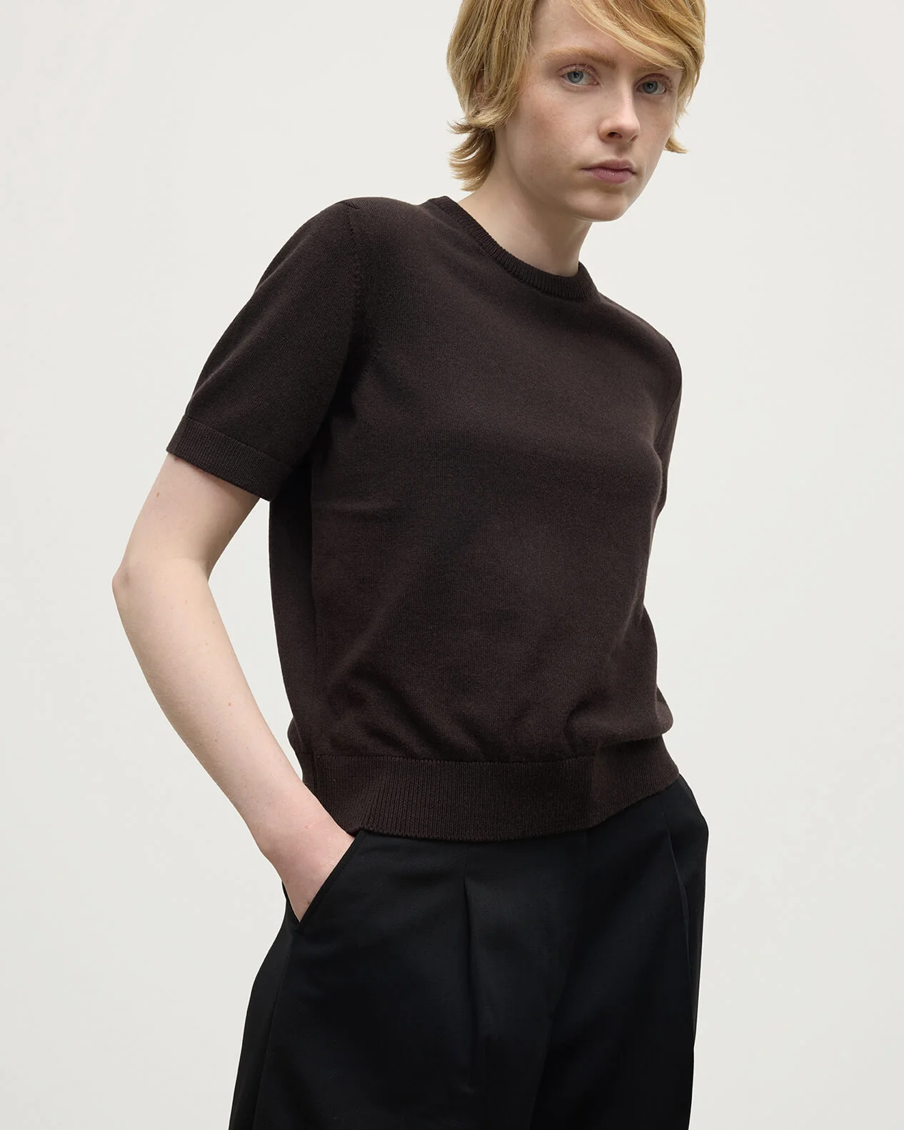 Classic Cashmere Dark Brown T-shirt - Image 5