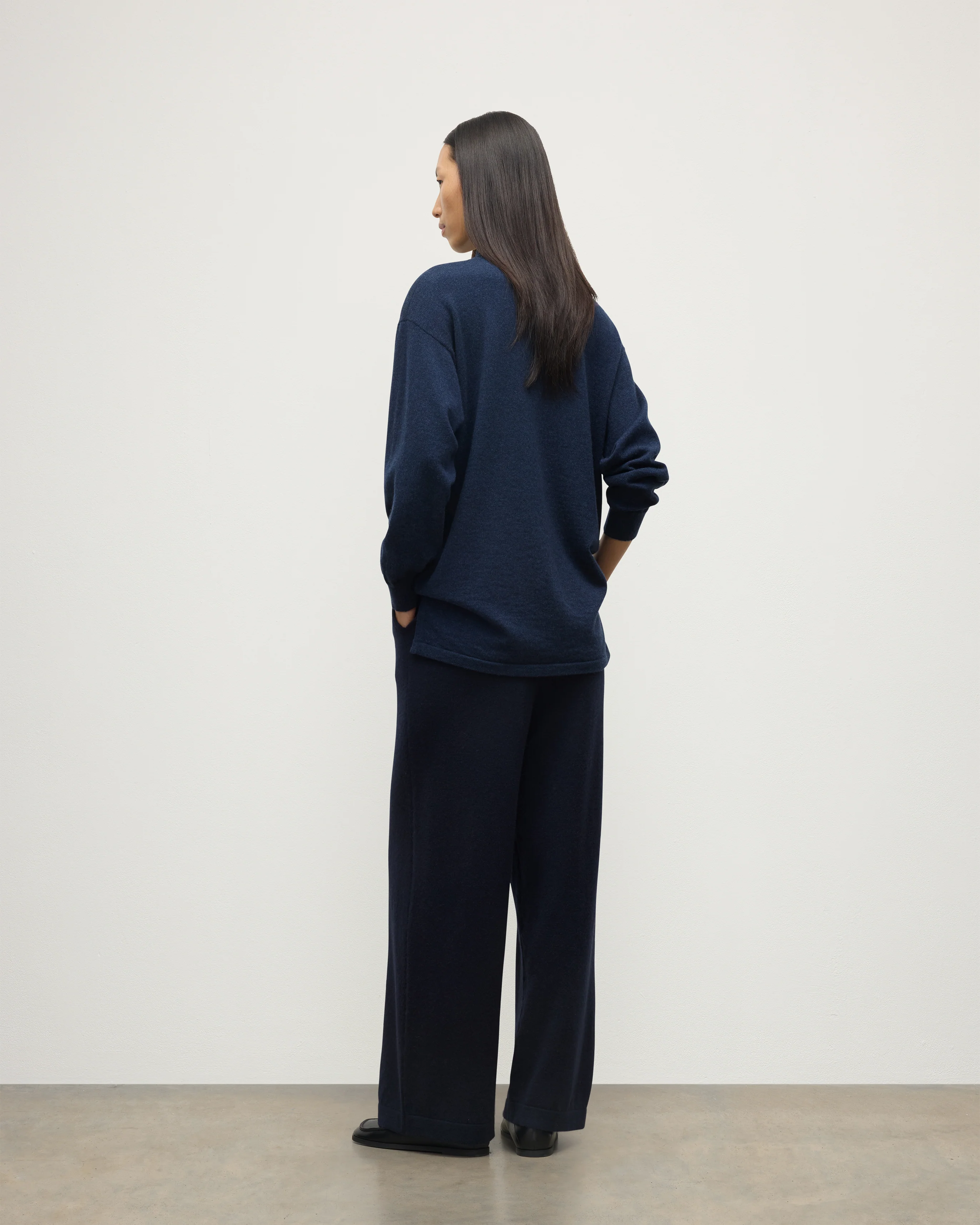 Munro Navy Cashmere Shirt - Image 4