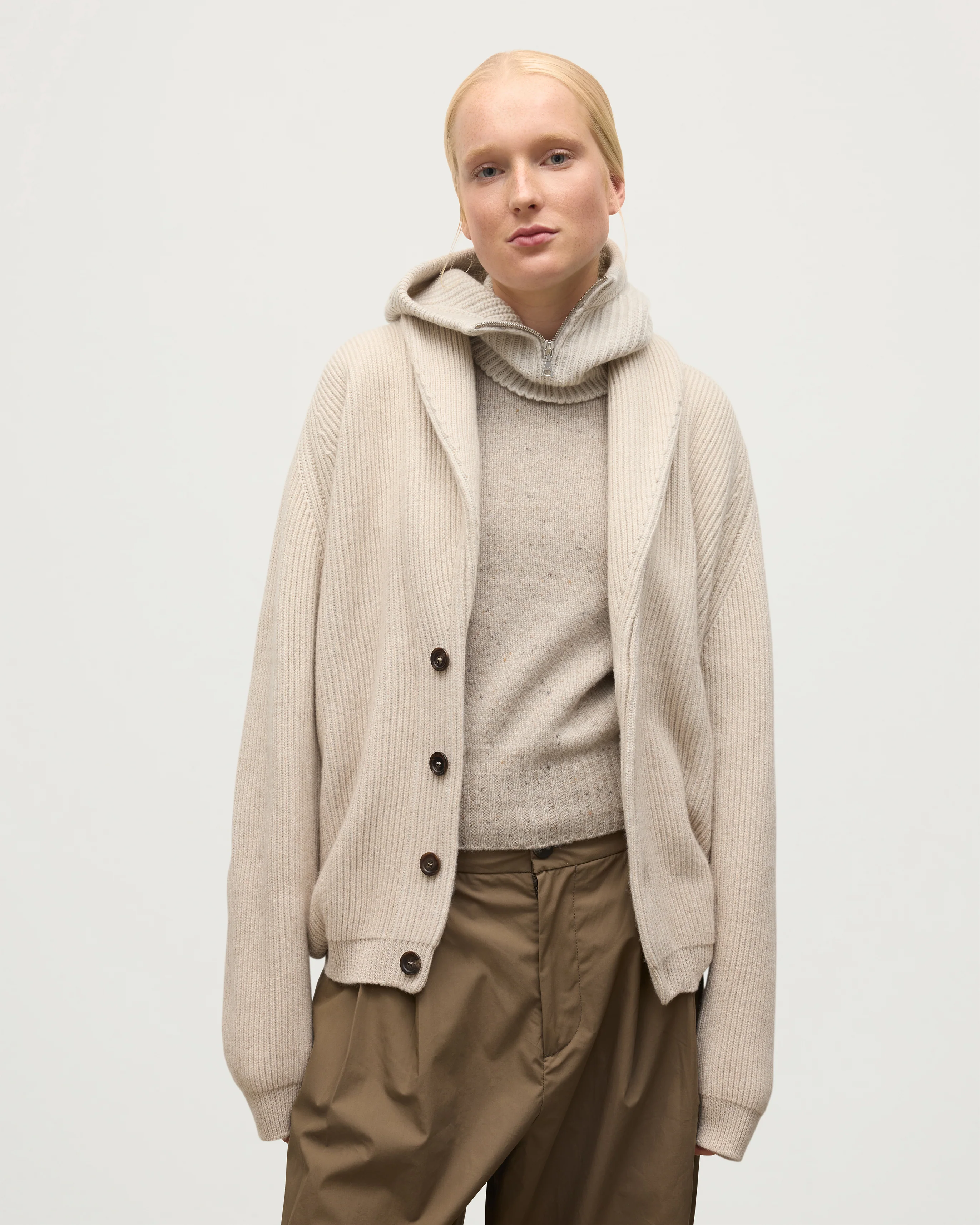Nevis Natural Cashmere Hood - Image 5