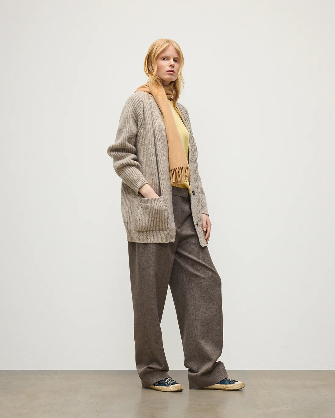 Norah Ribbed Natural Donegal Cashmere Cardigan - Image 3