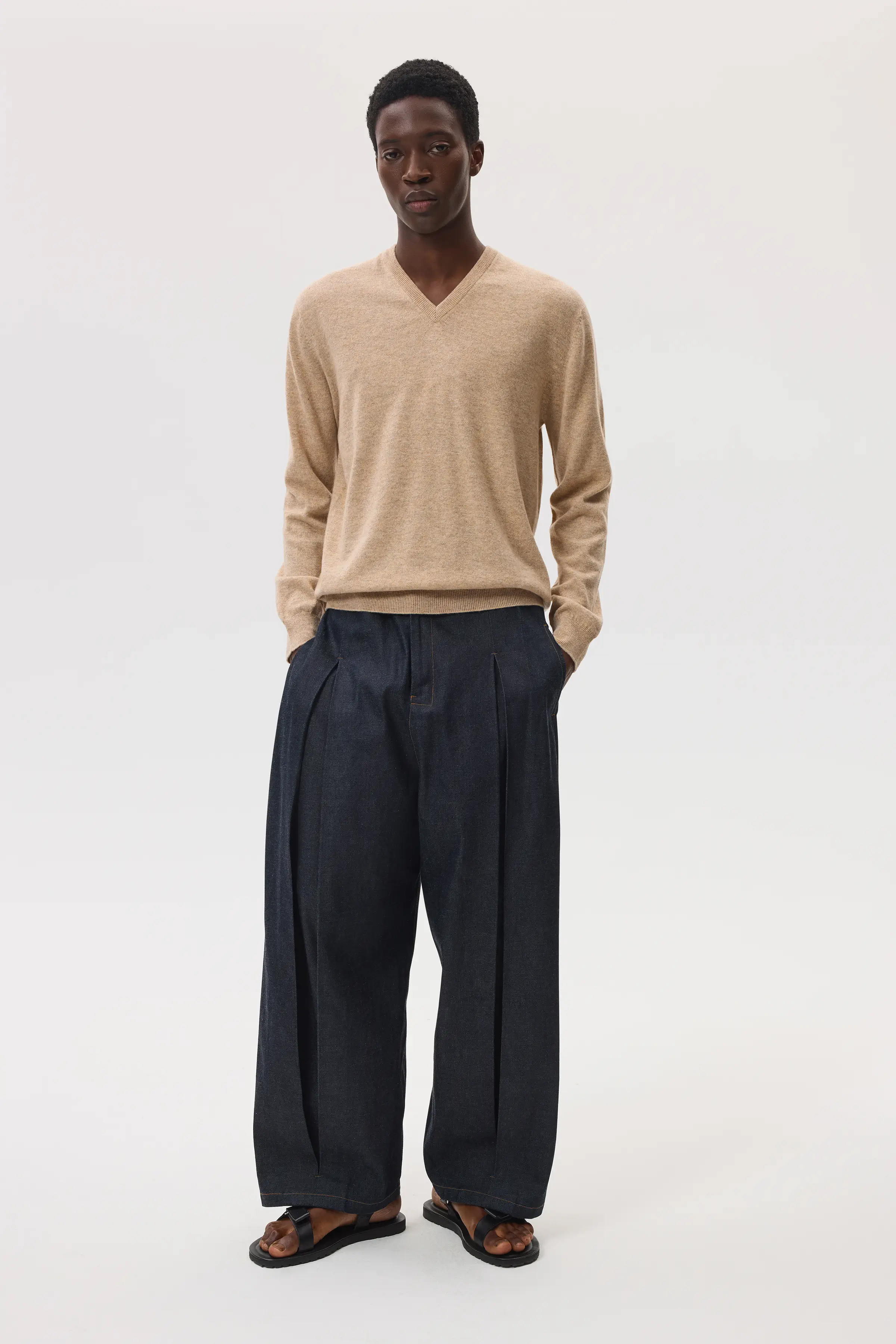 Natural Cashmere V Neck Jumper