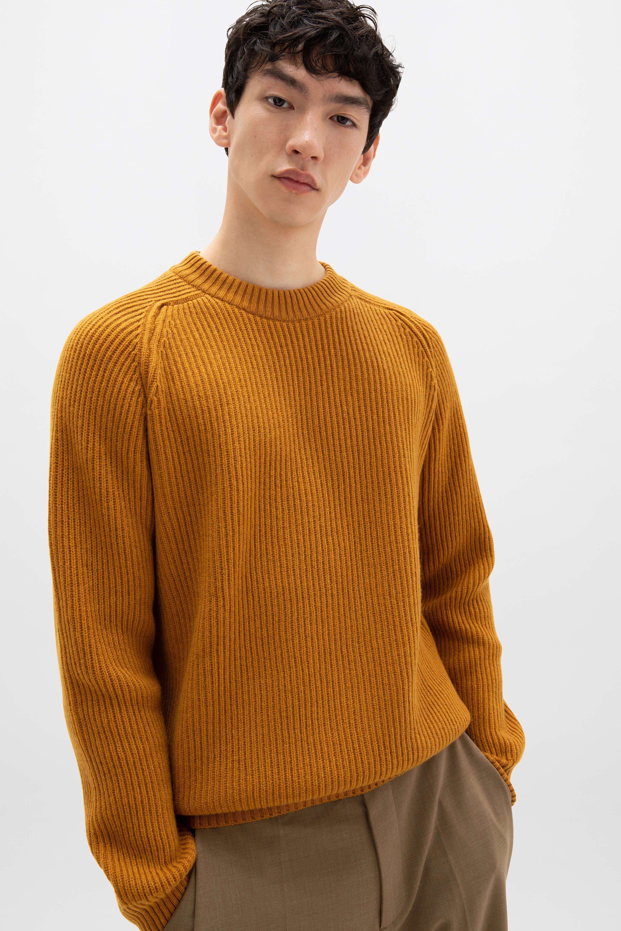 Dark Yellow Cashmere Ribbed Crew Neck Jumper - Image 2
