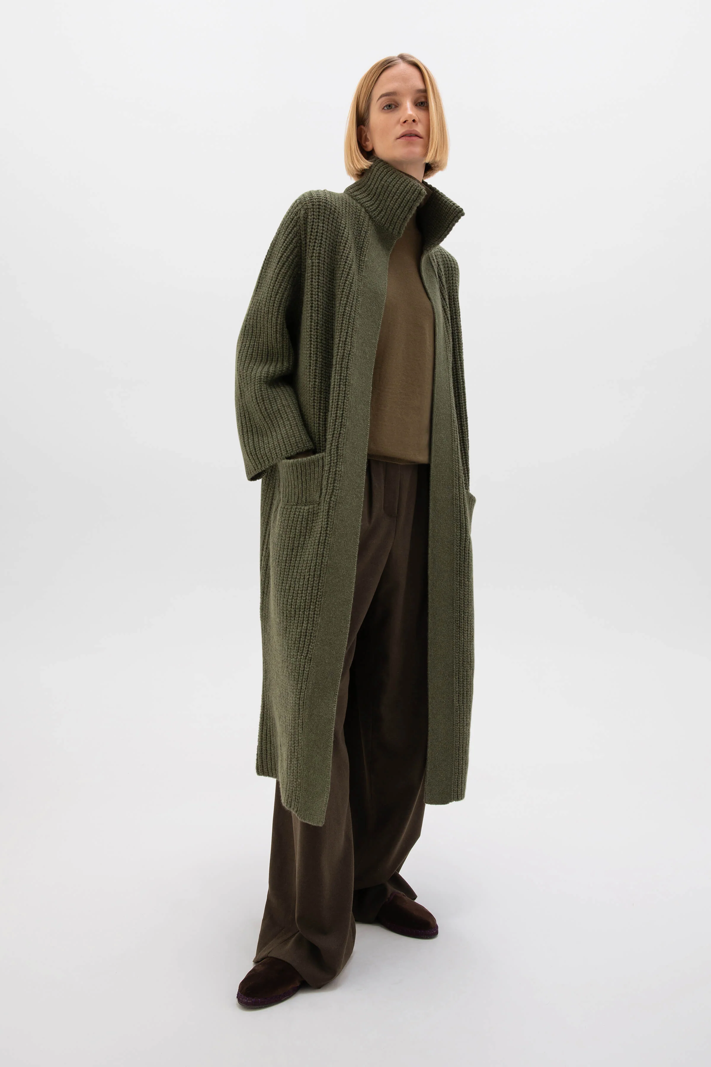 Chunky Rib Knit Olive Green Cashmere Cardigan - Image 3