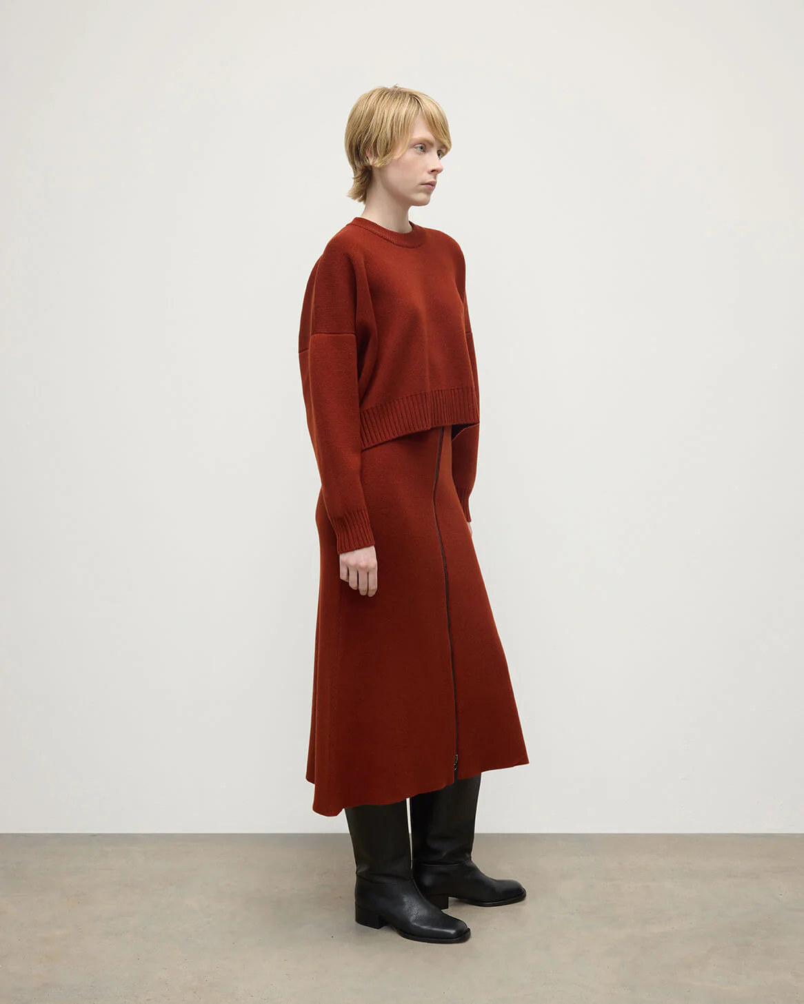 A-Line Milano Dark Red Cashmere Skirt - Image 3