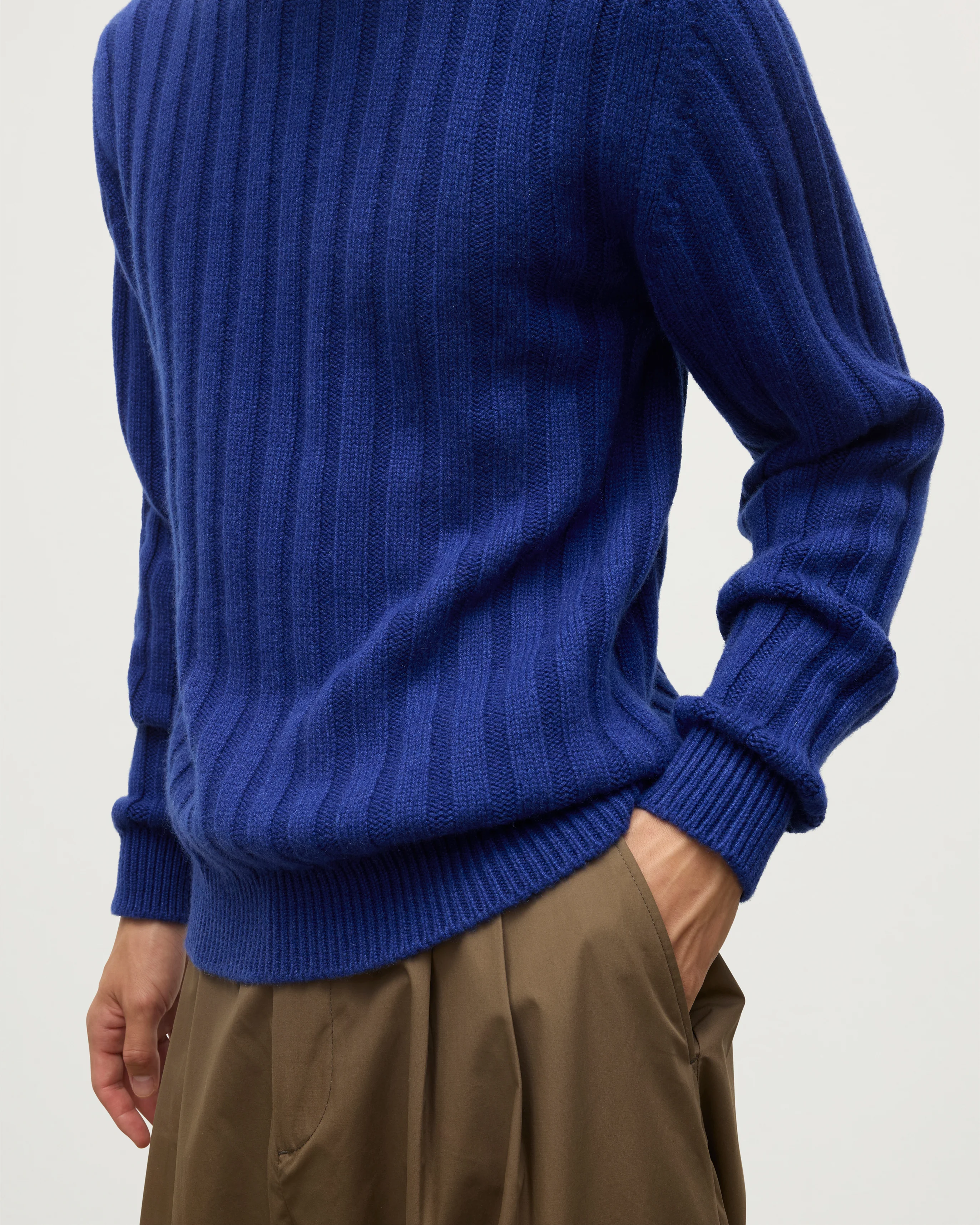 Peel Blue Cashmere Jumper - Image 6