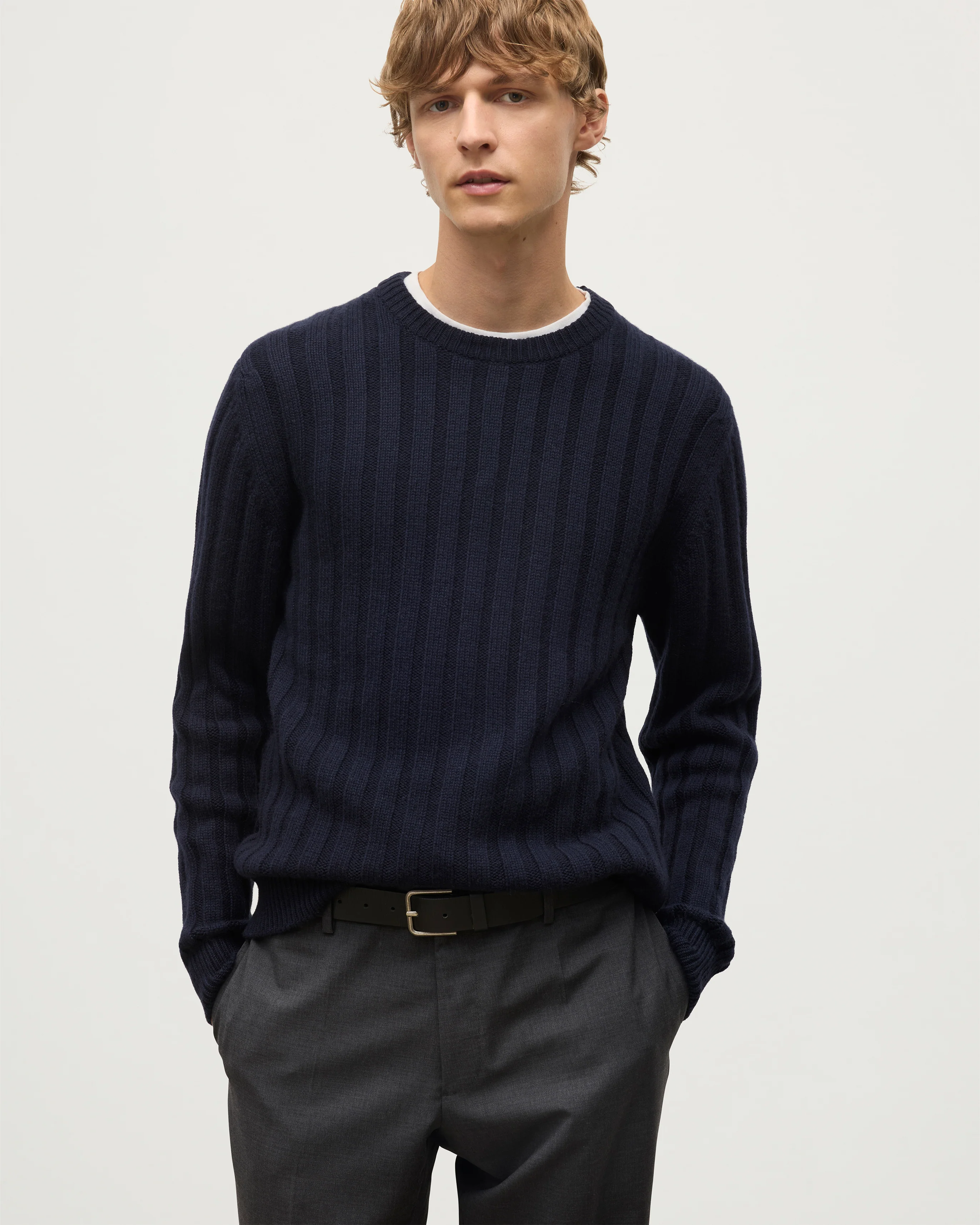 Peel Dark Navy Cashmere Jumper - Image 6