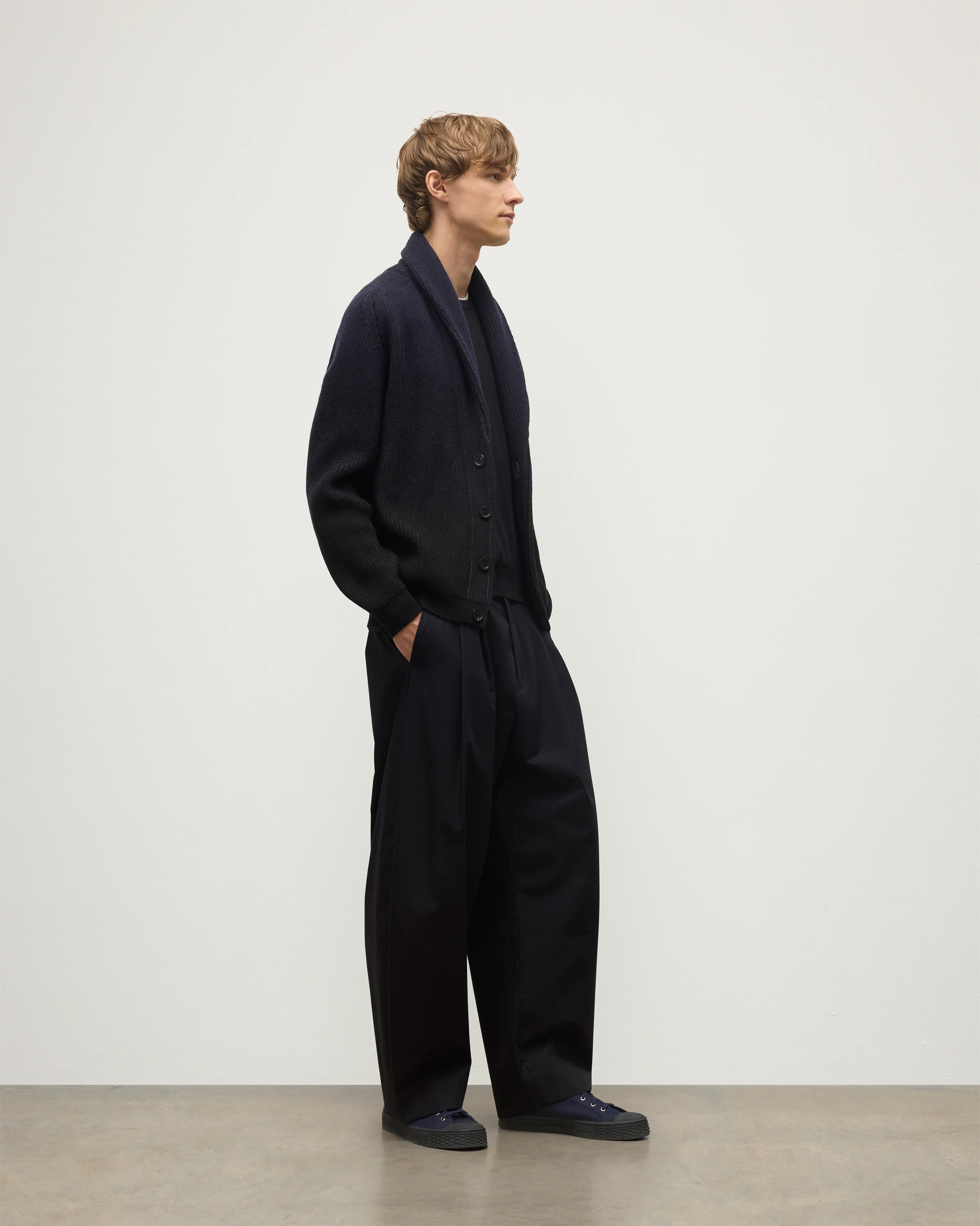 Pioneer Navy to Black Shawl Collar Cashmere Cardigan - Image 4