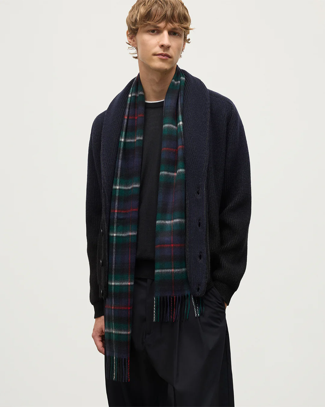 Pioneer Navy to Black Shawl Collar Cashmere Cardigan - Image 8