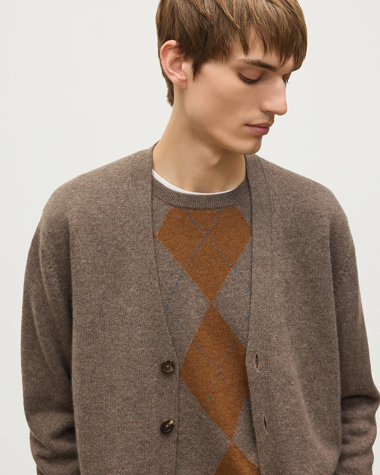 Redpath Brown Cashmere Cardigan - Image 6