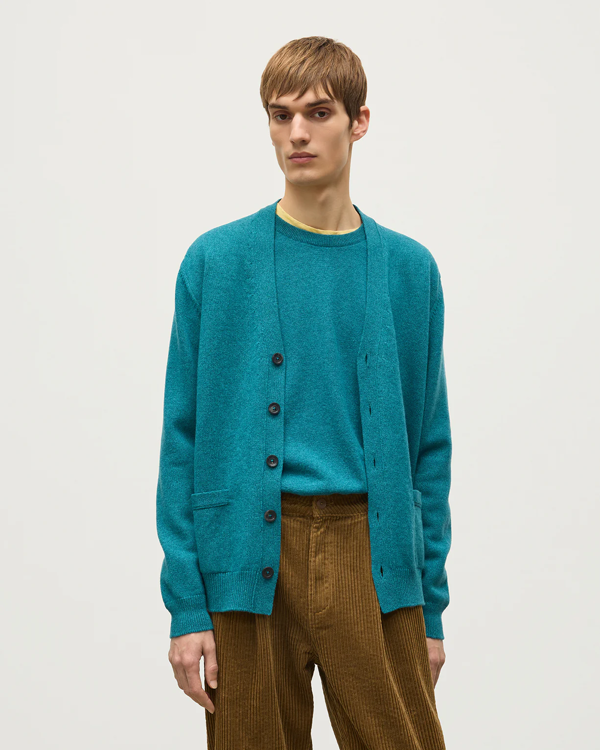 Redpath Green Cashmere Cardigan - Image 5