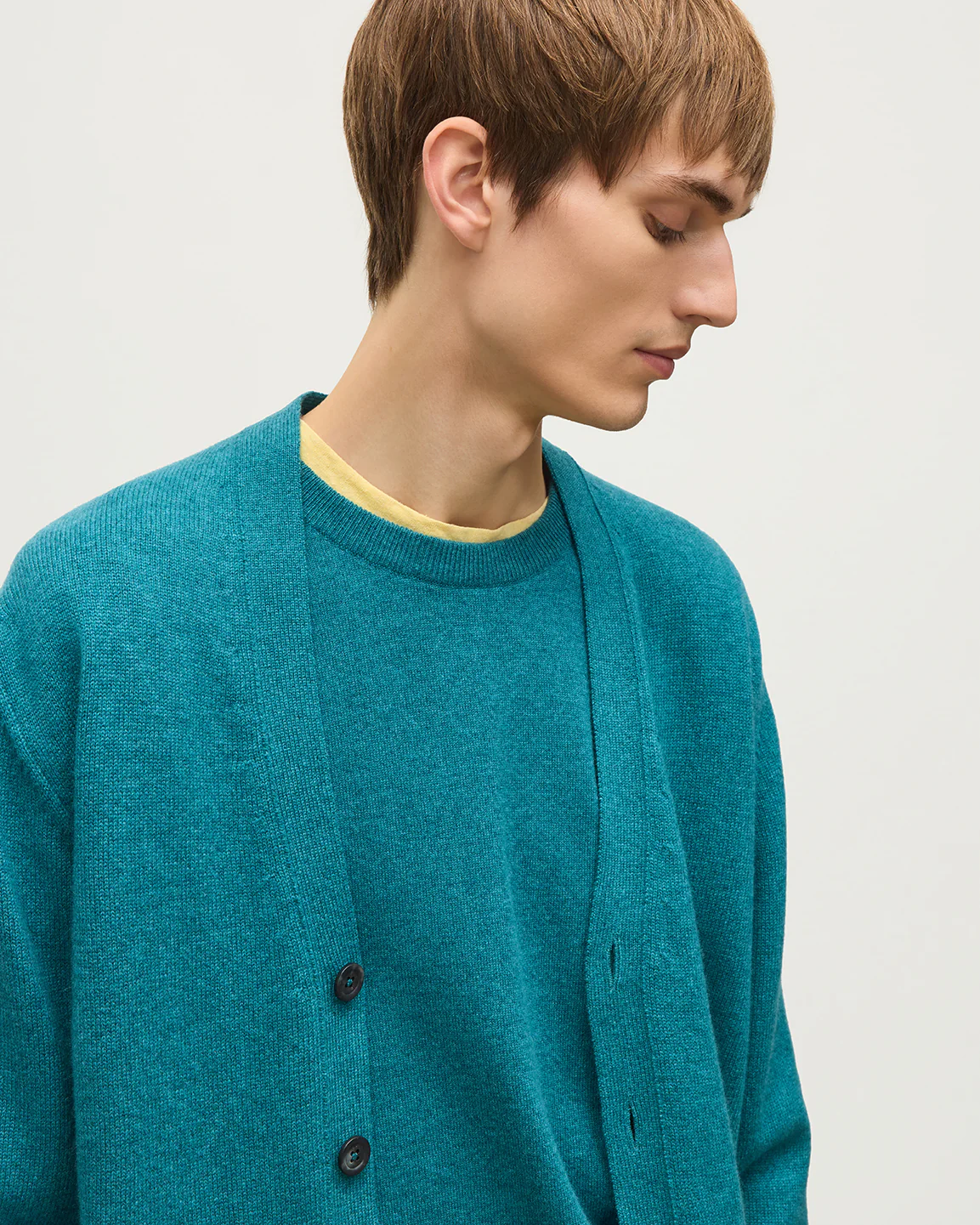 Redpath Green Cashmere Cardigan - Image 6
