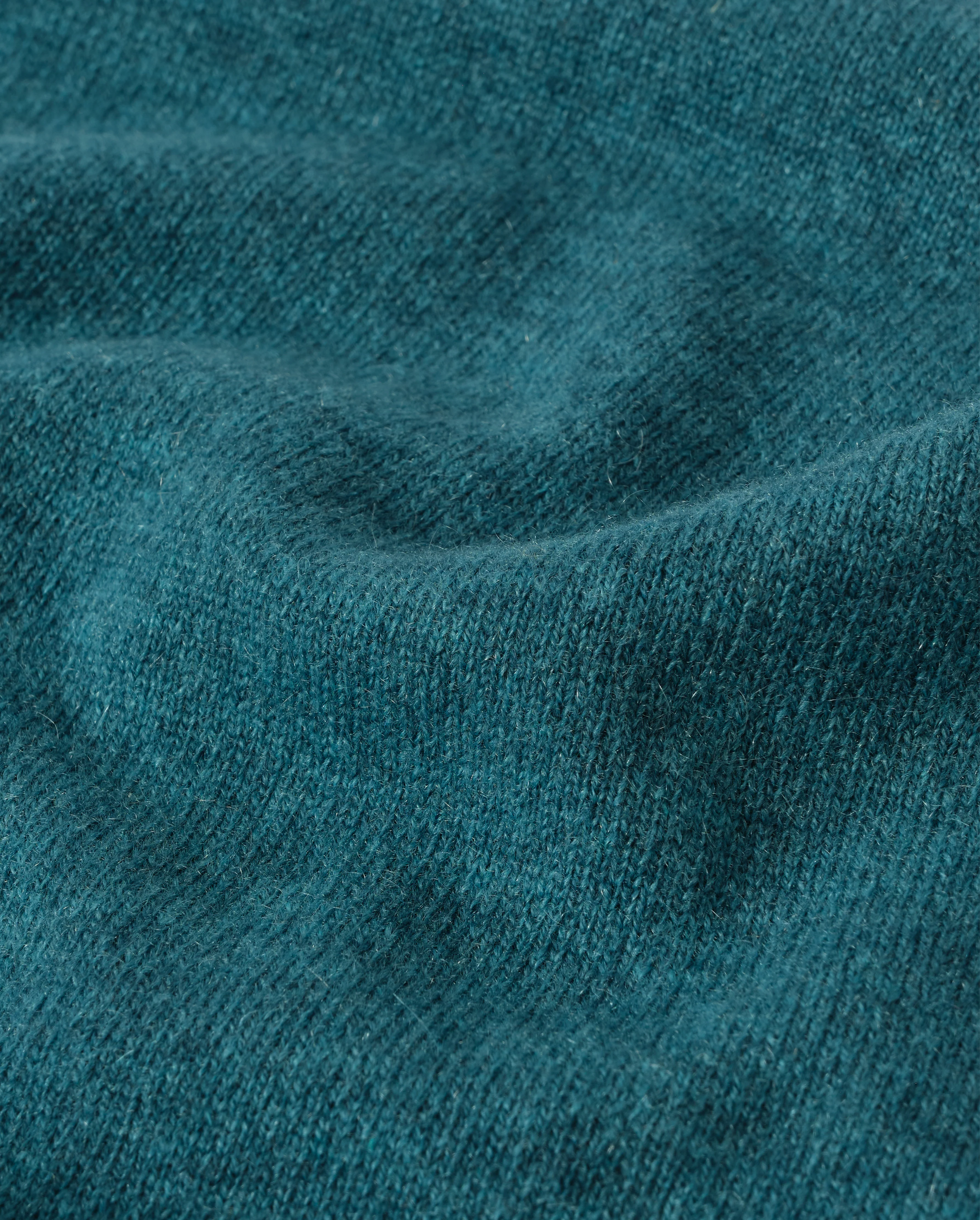 Reuben Green Cashmere Crew Jumper - Image 7