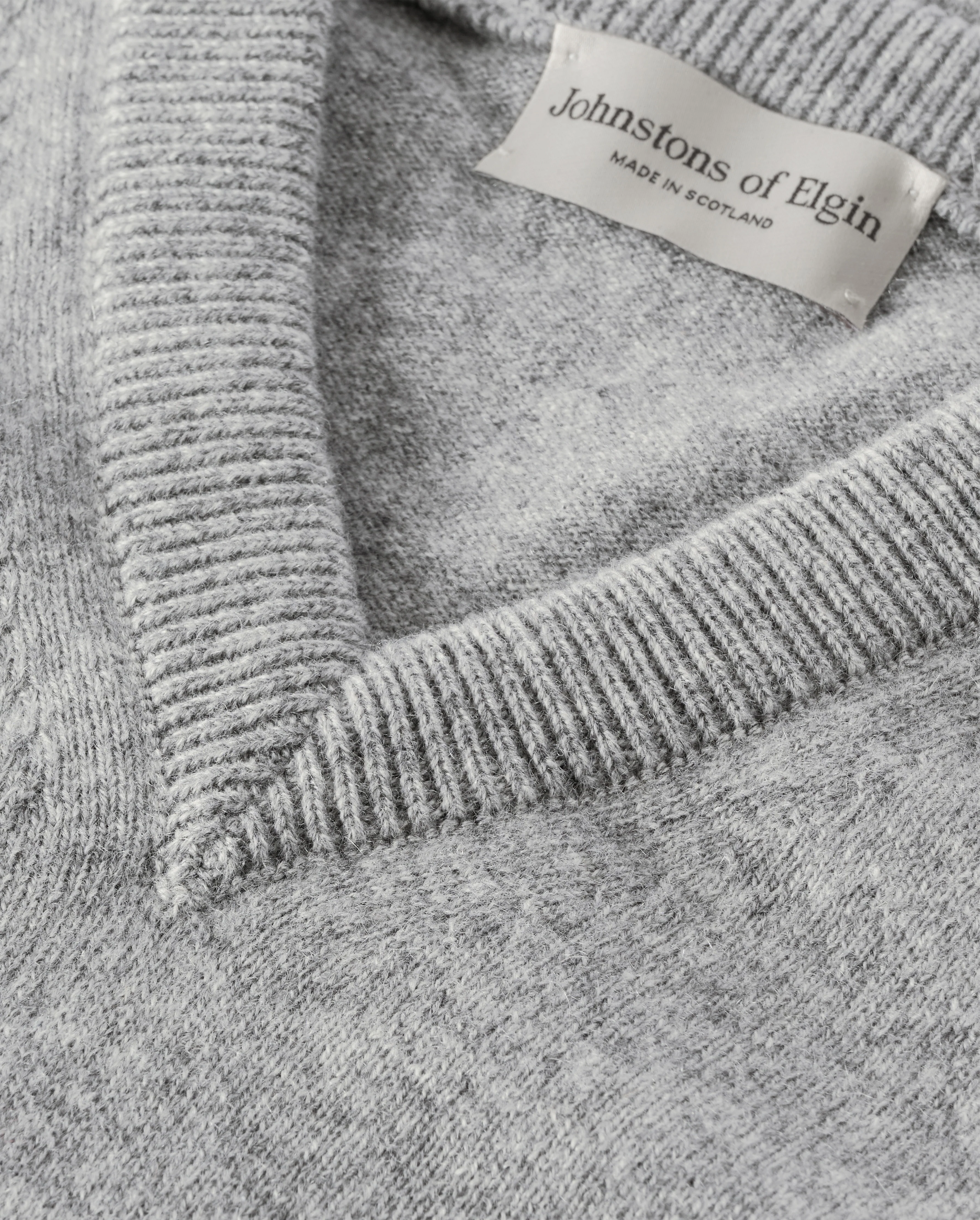 Rory Grey Classic Cashmere V-Neck Jumper - Image 7