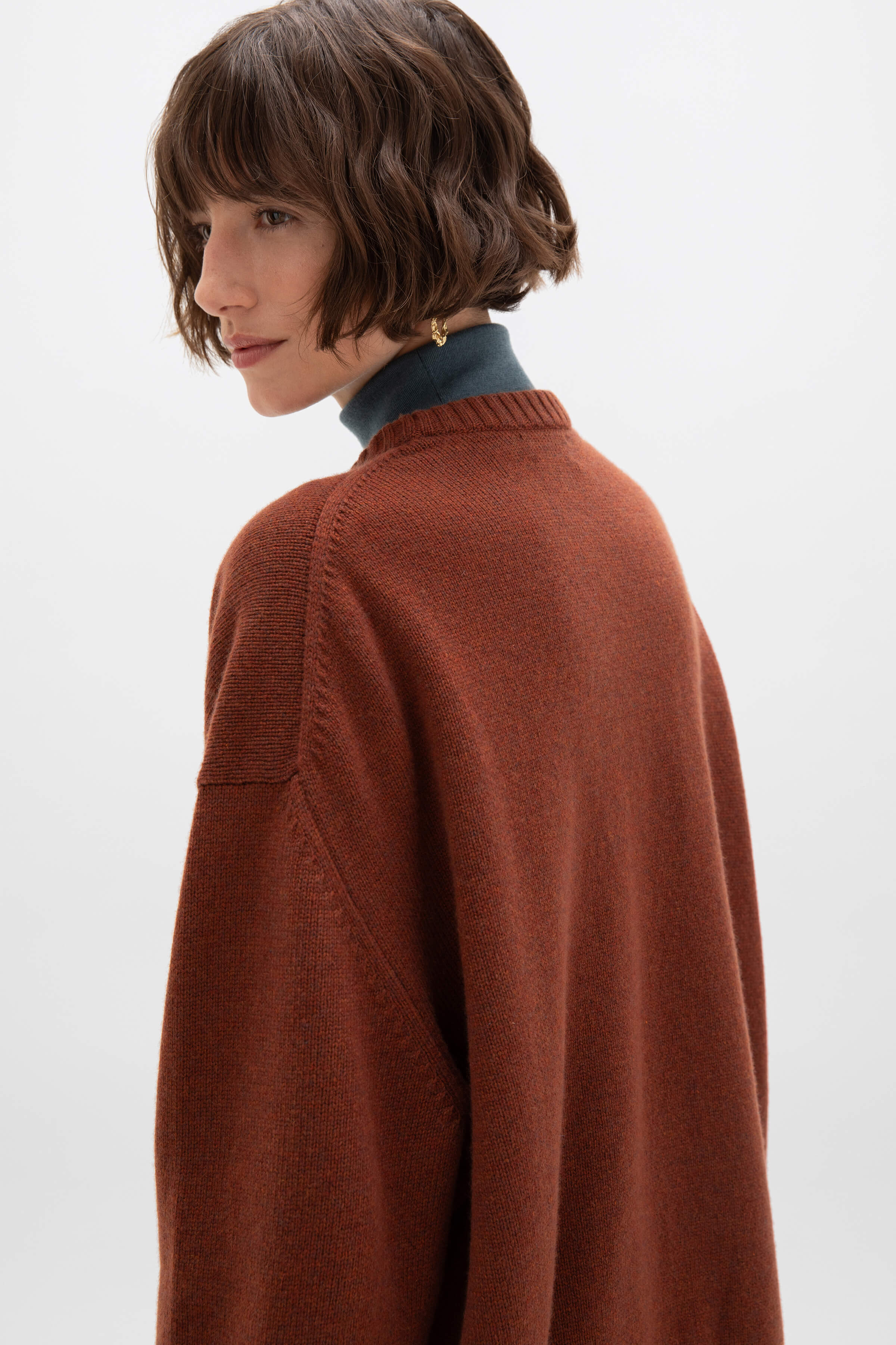 Oversized Red Cashmere Jumper - Image 5