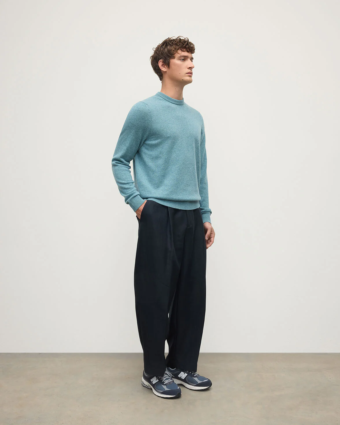Green Cashmere Crew Jumper - Image 3