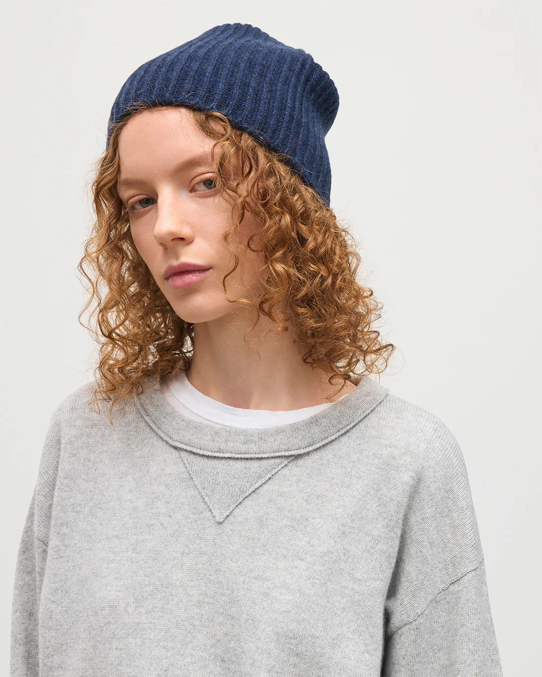 Stella Pale Grey Cashmere Sweatshirt - Image 6