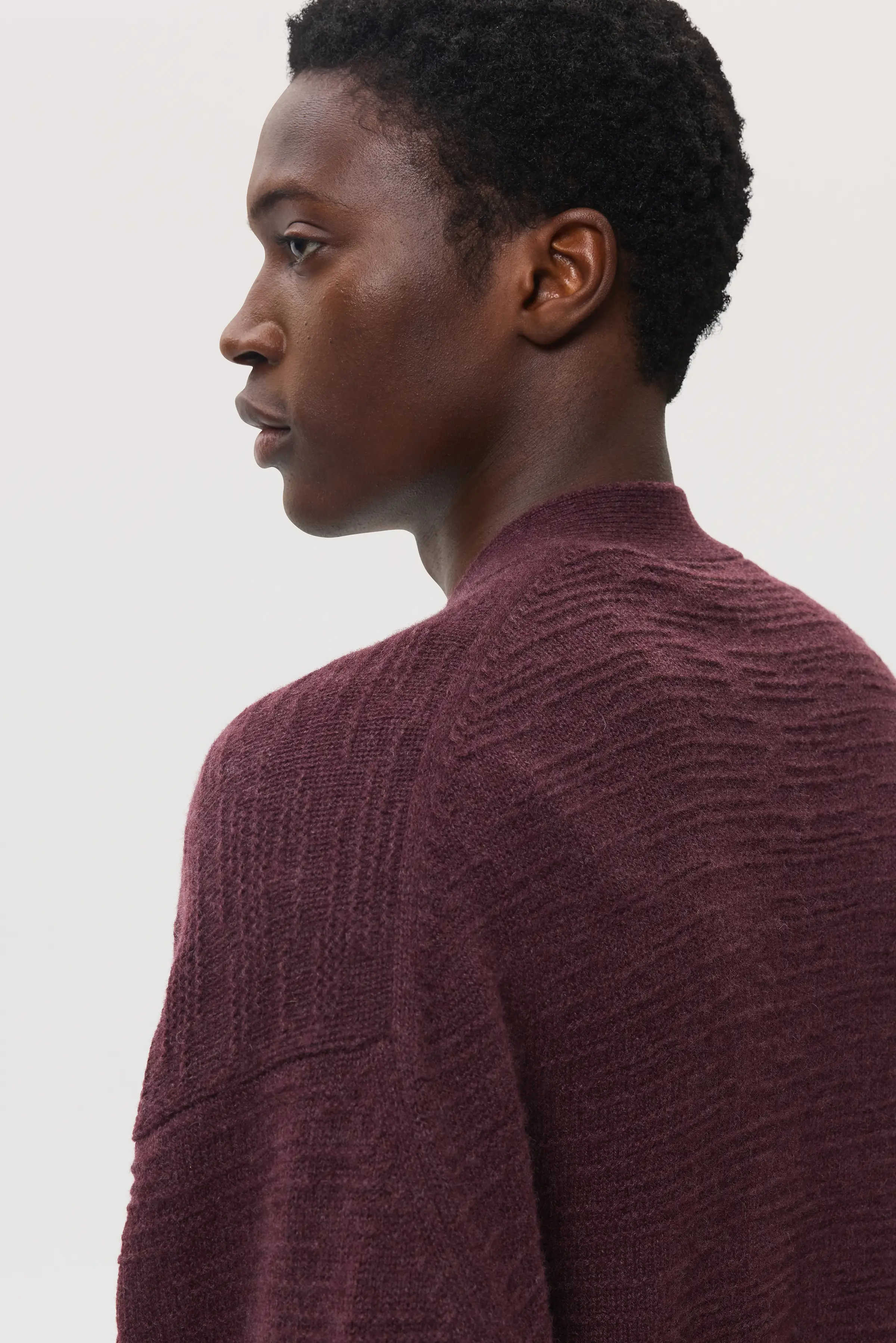 Textured Cashmere Cardigan - Image 8