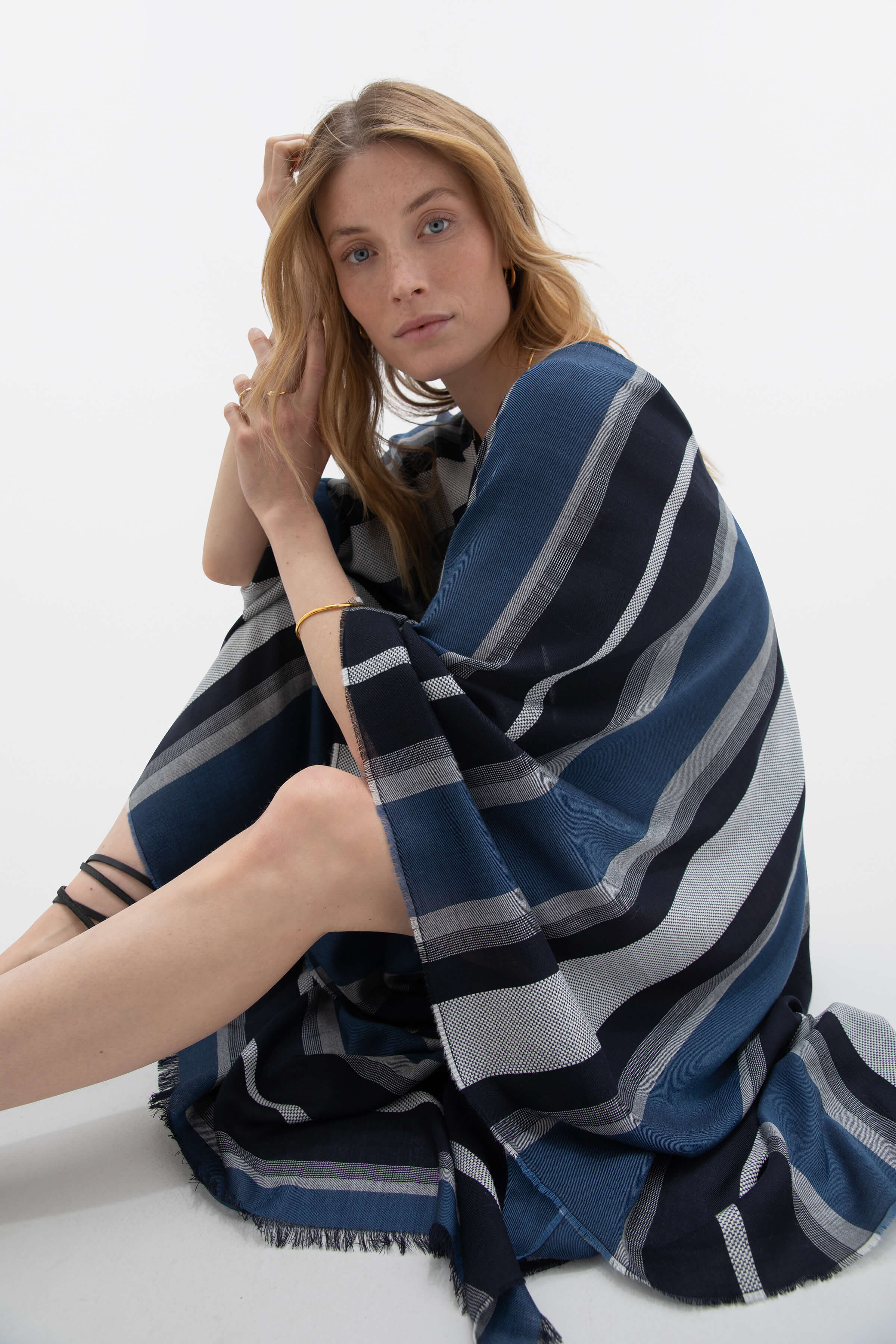 Tissue Textured Stripe Kaftan - Image 2