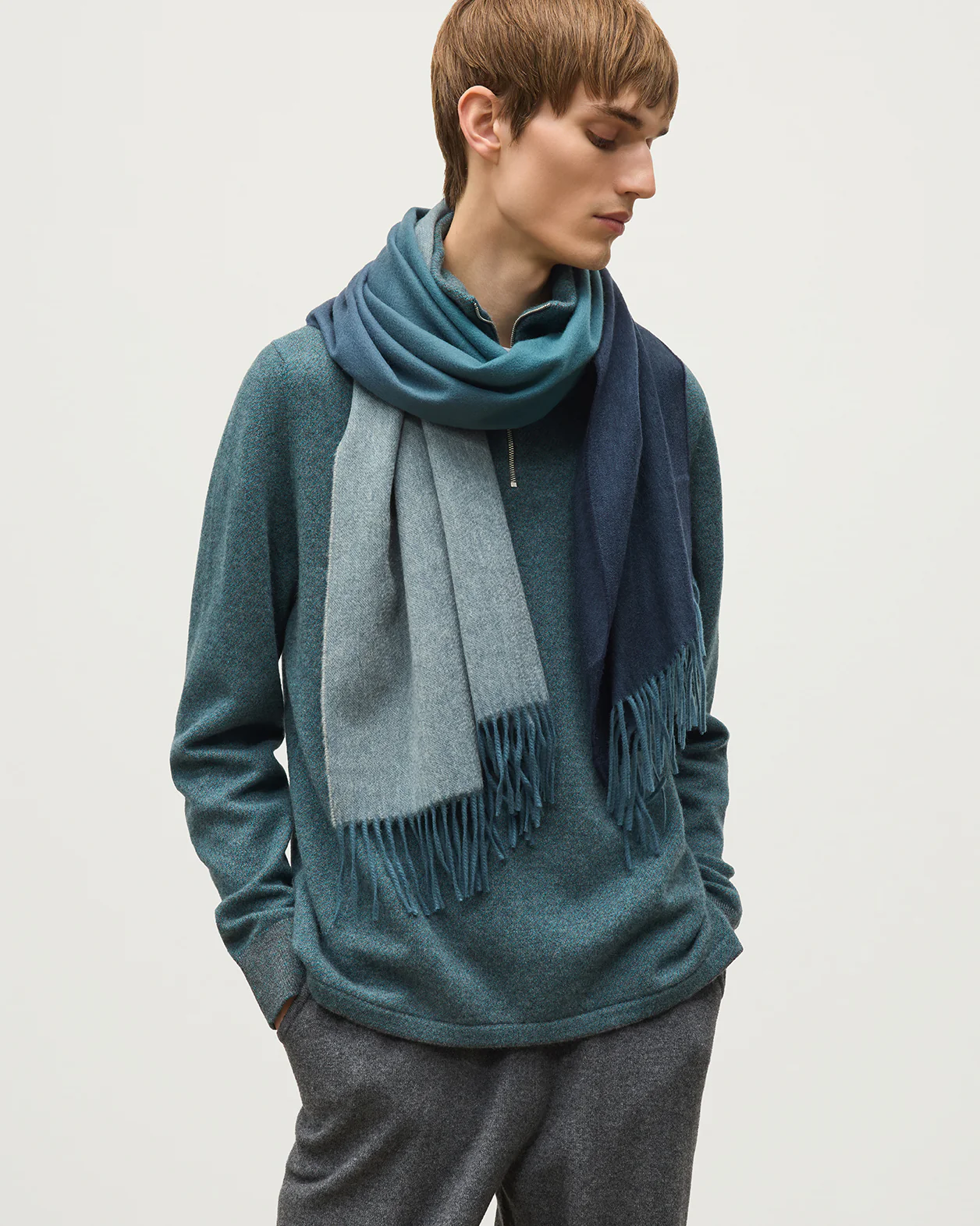 Umbra Ombré Blue Cashmere Stole - Image 2