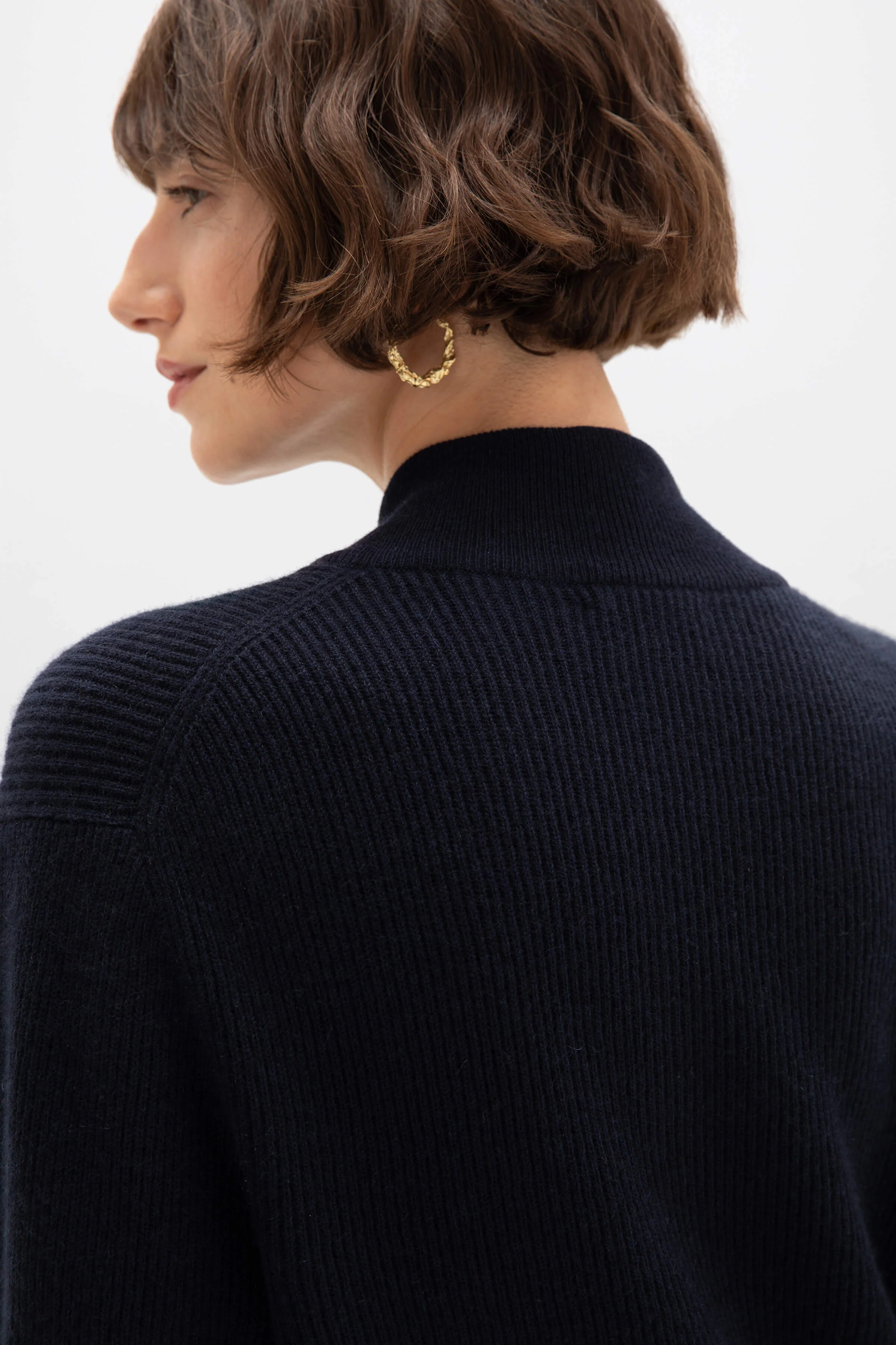 Ribbed Cashmere Dark Navy Cardigan - Image 7