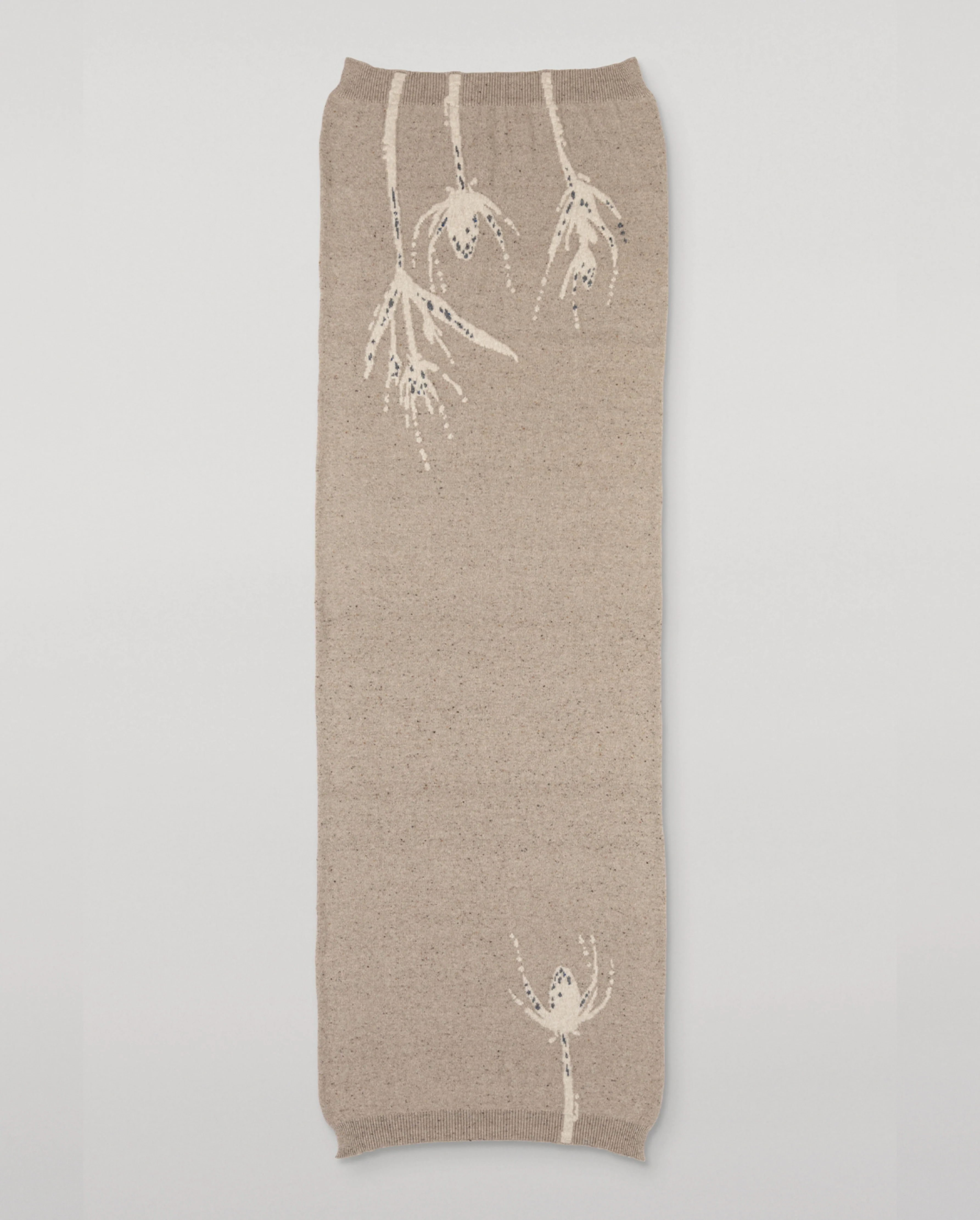 Wild Thistle Intarsia Natural Cashmere Wrap - Image 5