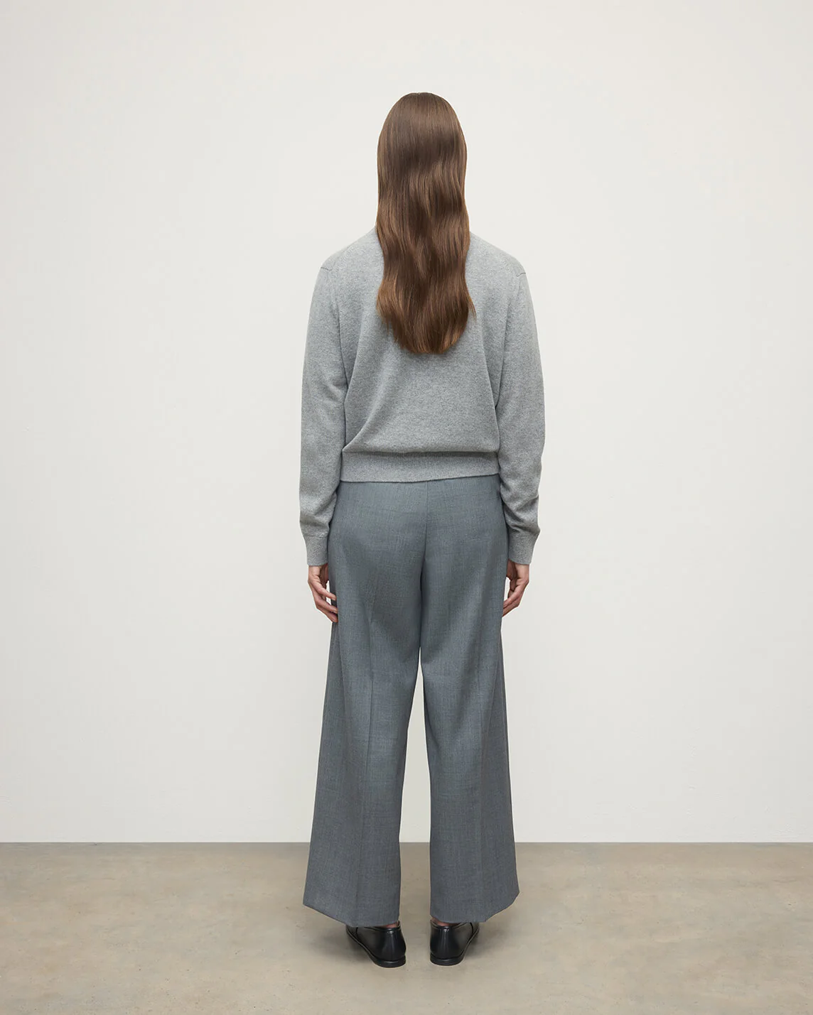 Cashmere Light Grey Cardigan - Image 4