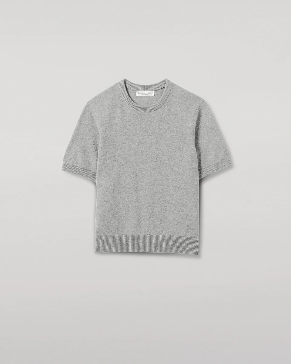 Classic Cashmere Light Grey T-shirt - Image 2