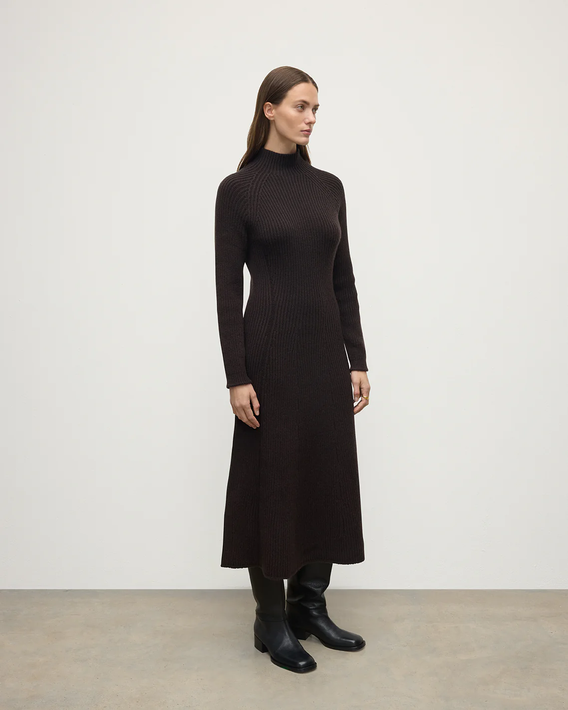 Cashmere Dark Brown Midi Dress - Image 3