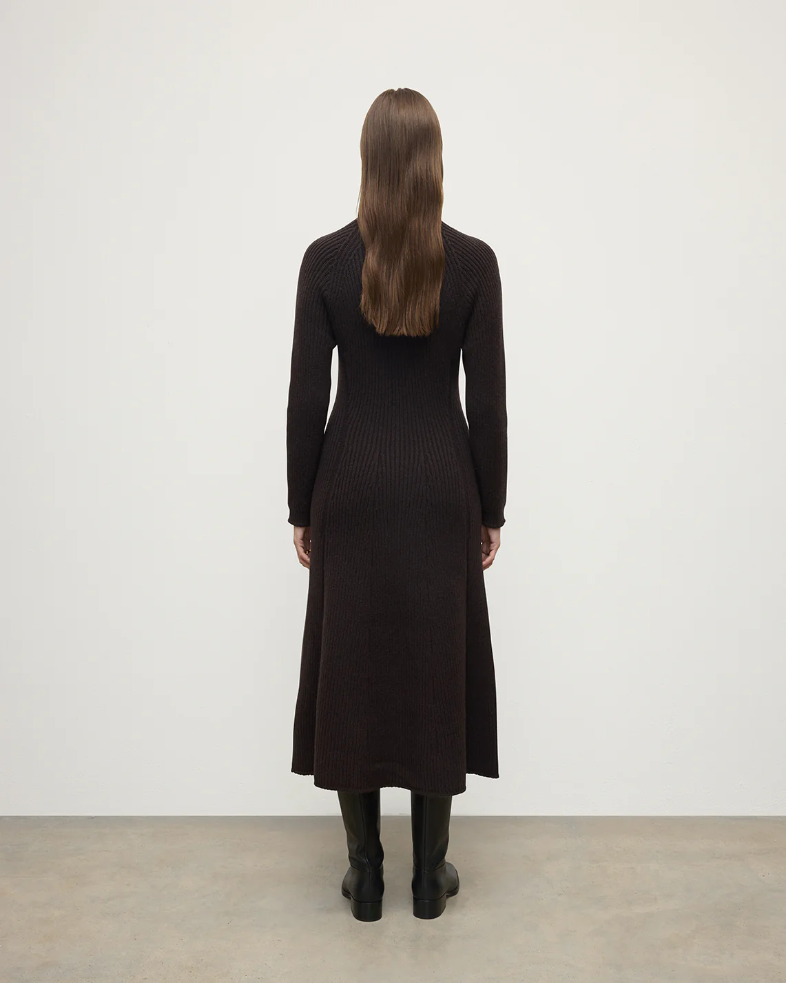 Cashmere Dark Brown Midi Dress - Image 4