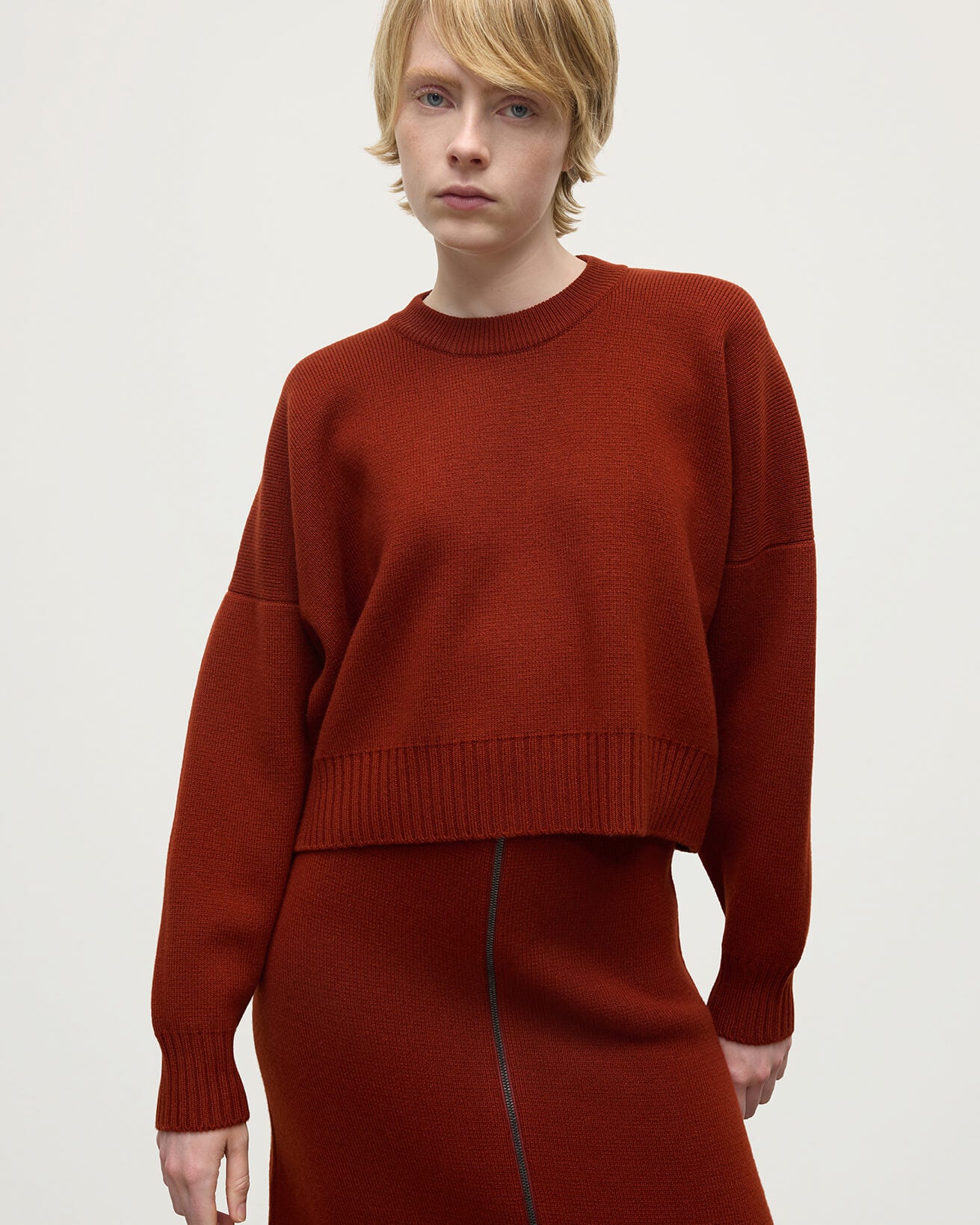 Cropped Milano Dark Red Cashmere Jumper - Image 5