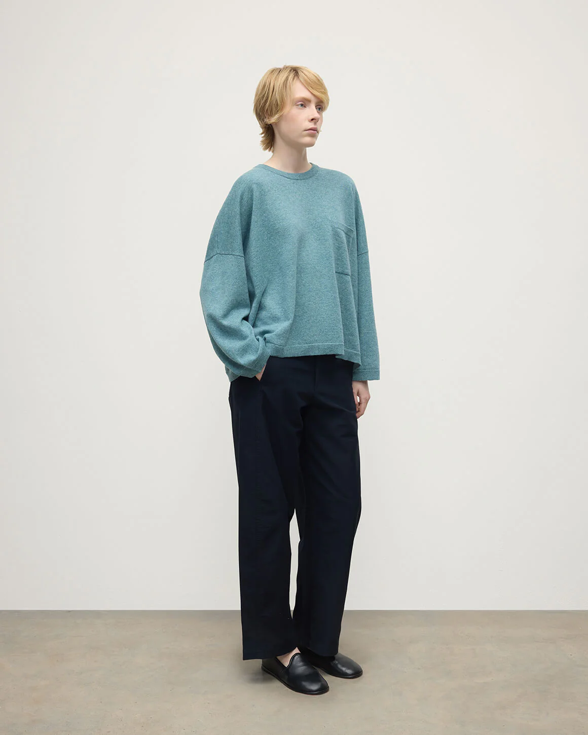 Gauzy Pocket Green Cashmere Jumper - Image 3