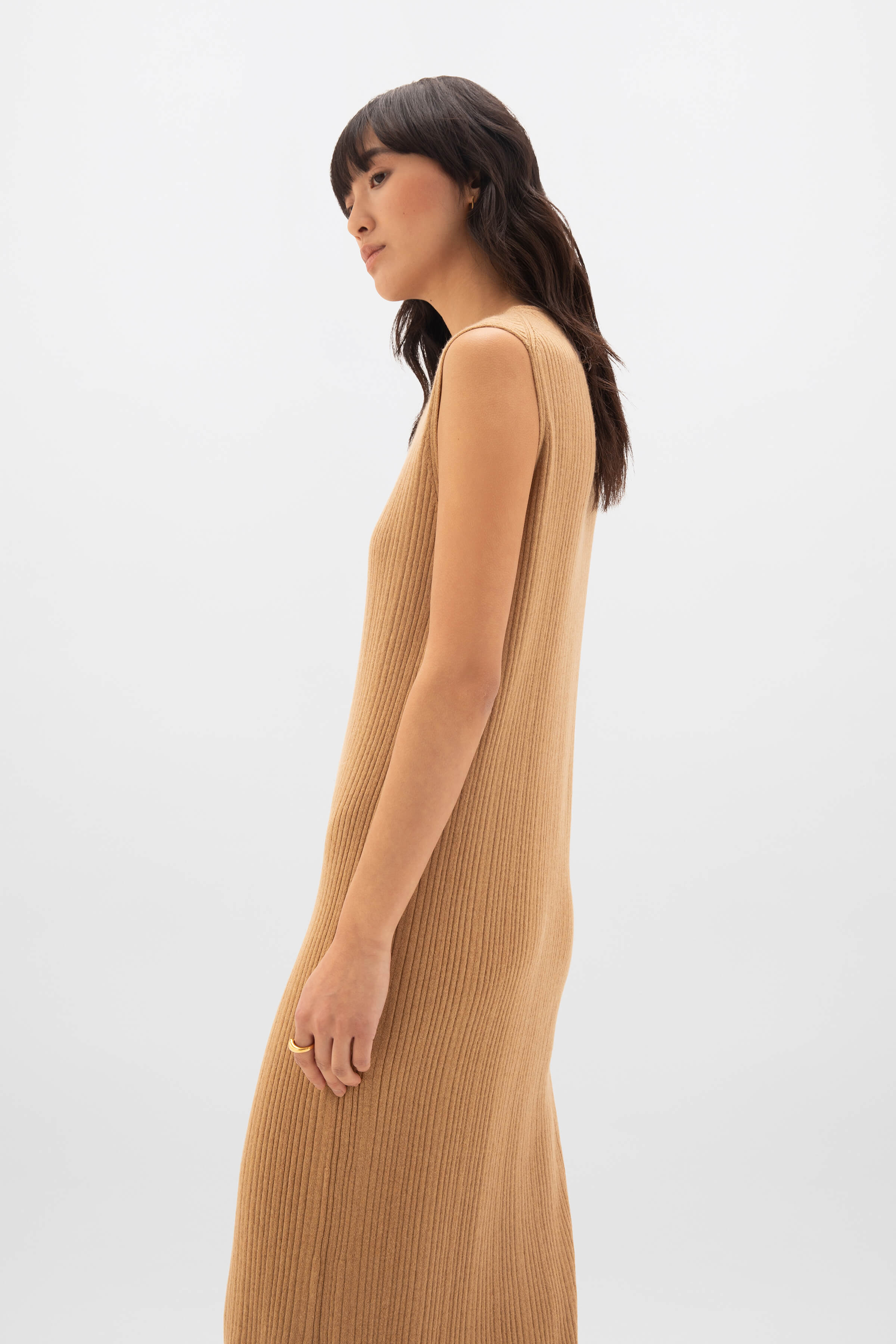 Sleeveless Ribbed Camel Cashmere Dress - Image 3